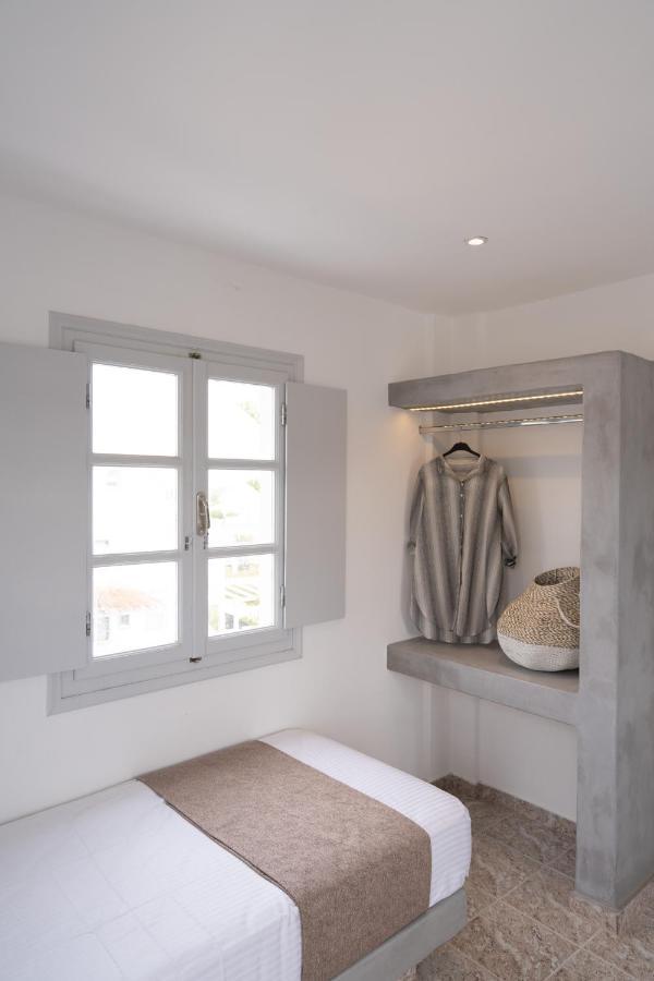 White Lily Suites & Lofts - Adults Only 16 Plus Периволос Екстериор снимка