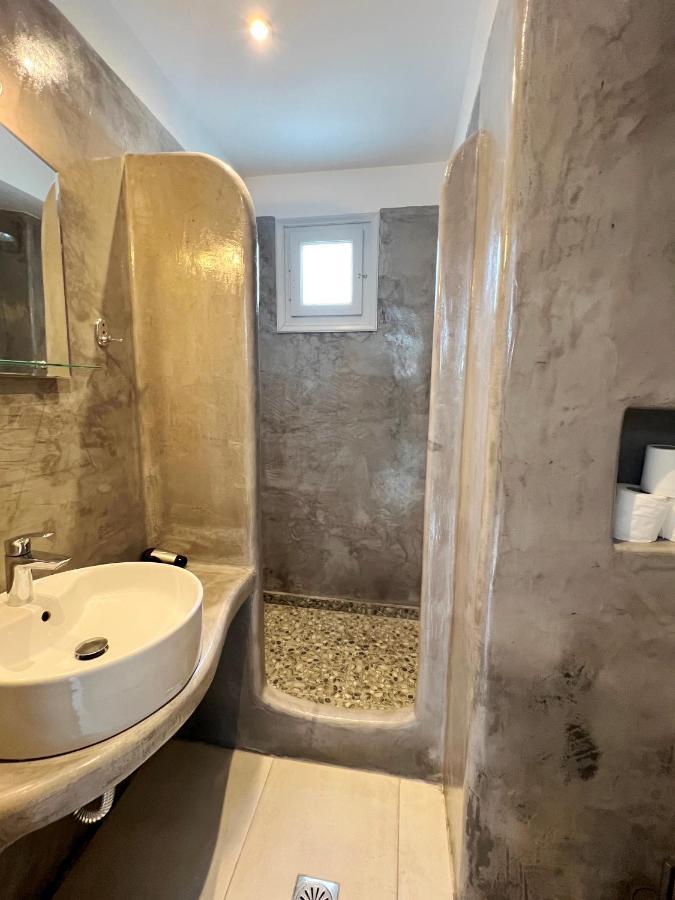 White Lily Suites & Lofts - Adults Only 16 Plus Периволос Екстериор снимка